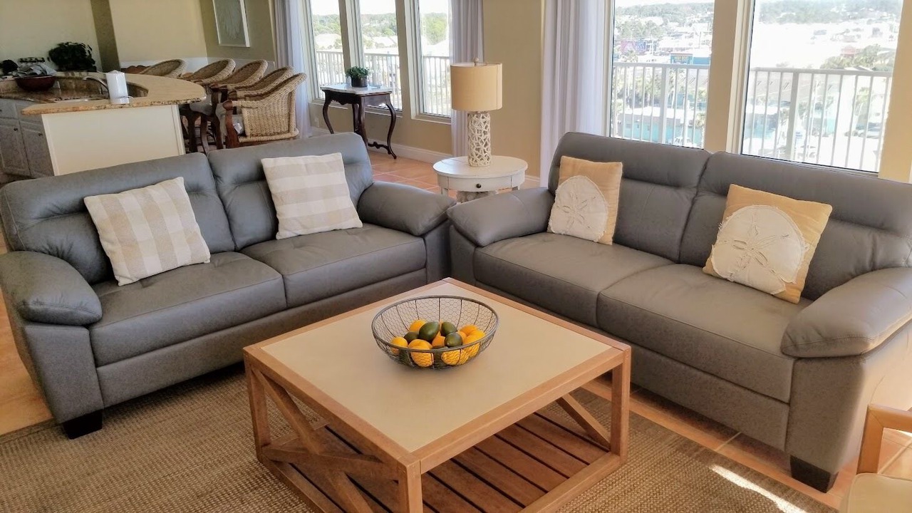 Photo of Livingroom in Thomas Drive