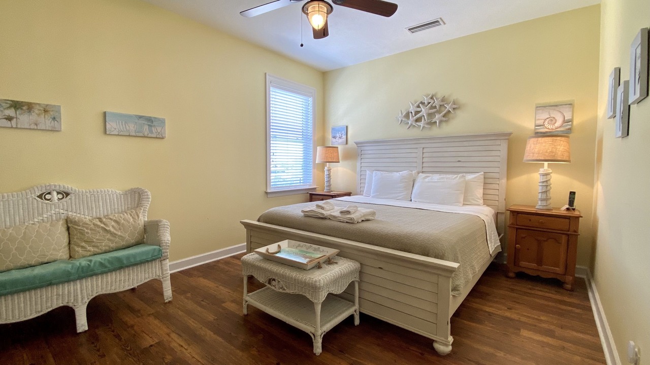 Photo of Bedroom in Cape San Blas