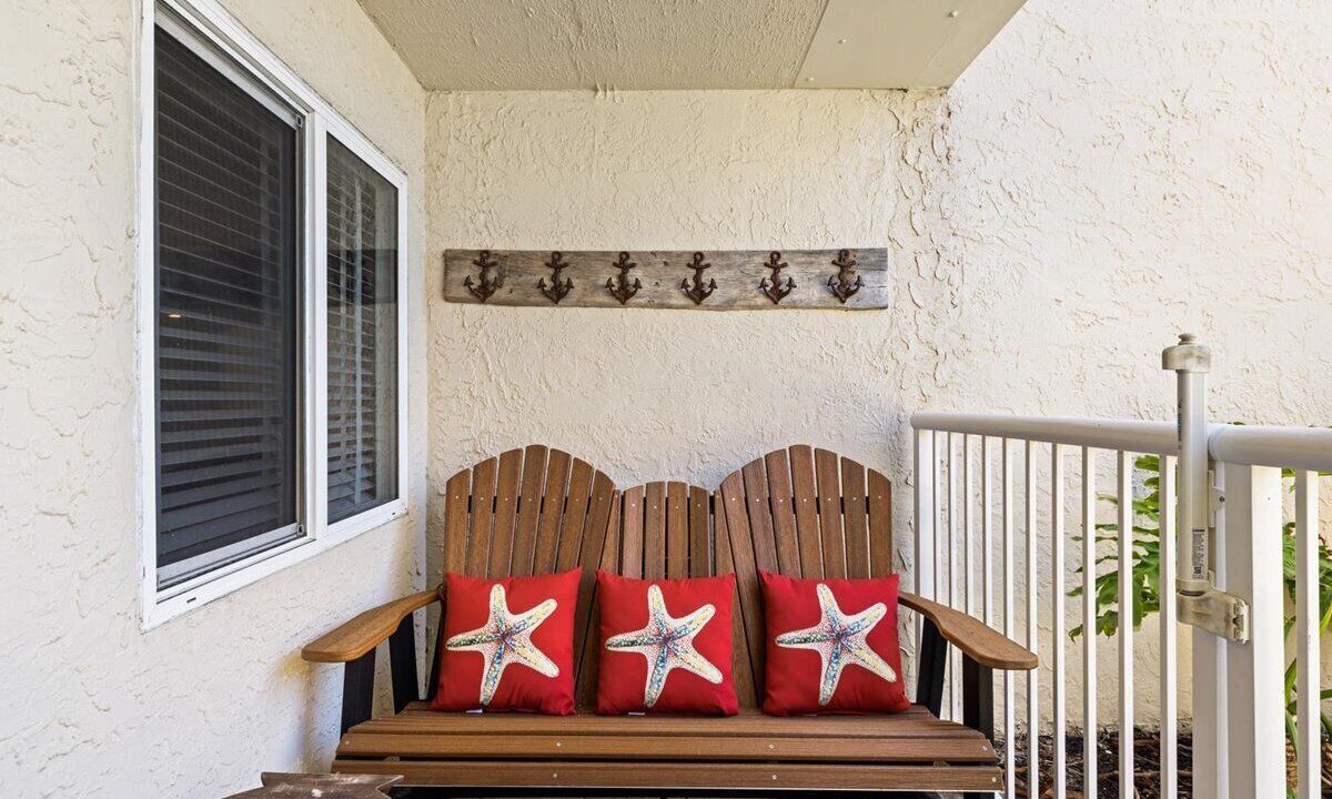 Photo of Patio Balcony in Holiday Isle