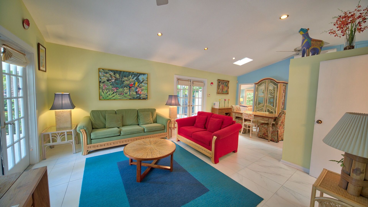 Photo of Bedroom in White St. Gallery