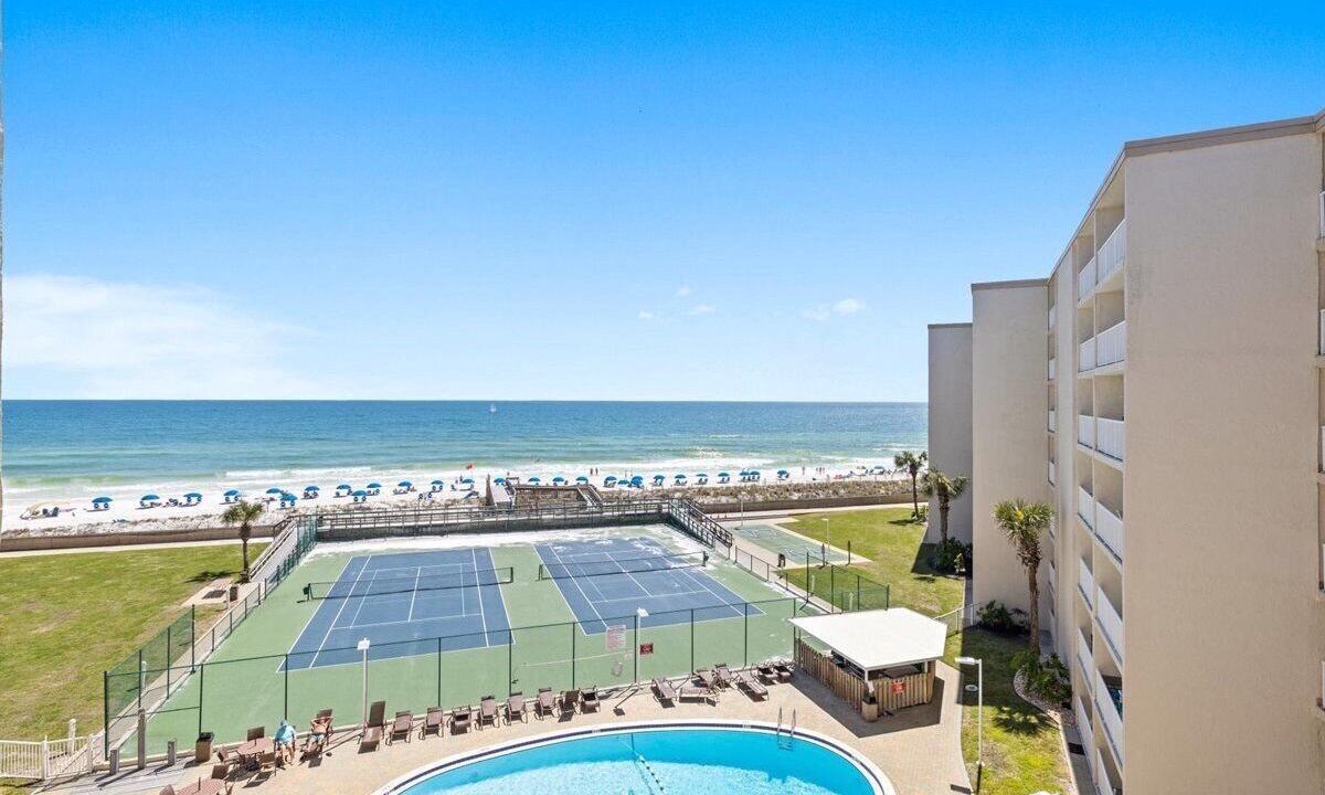 Photo of Patio Balcony in Holiday Isle