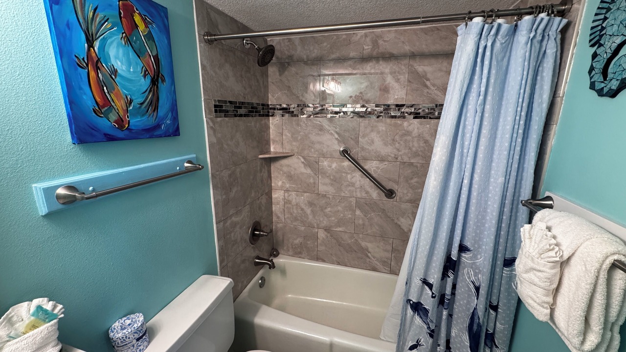 Photo of Bathroom in Holiday Isle