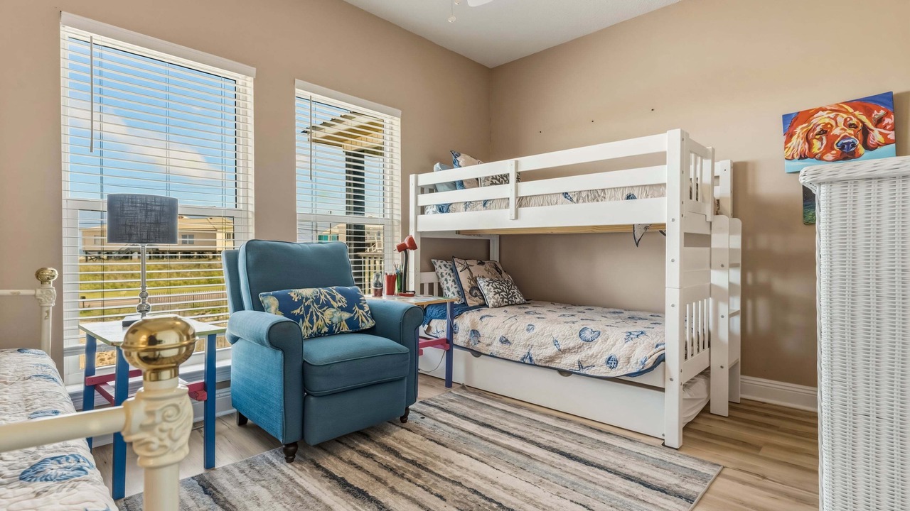 Photo of Bedroom in Silver Cay