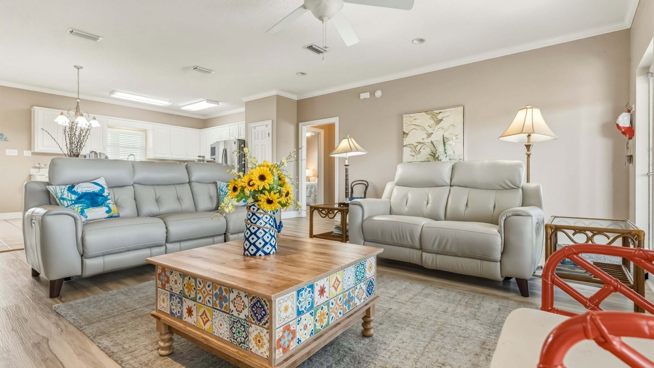 Photo of Livingroom in Silver Cay