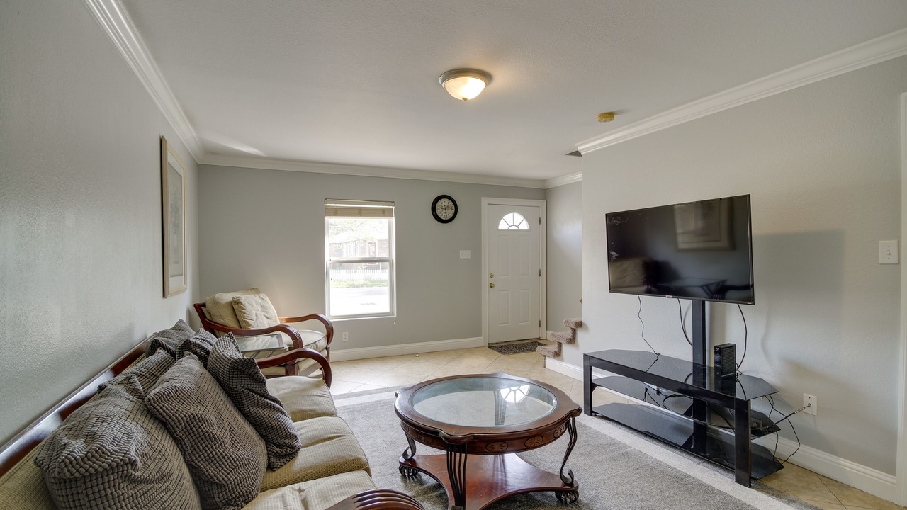 Photo of Livingroom in Gulfport
