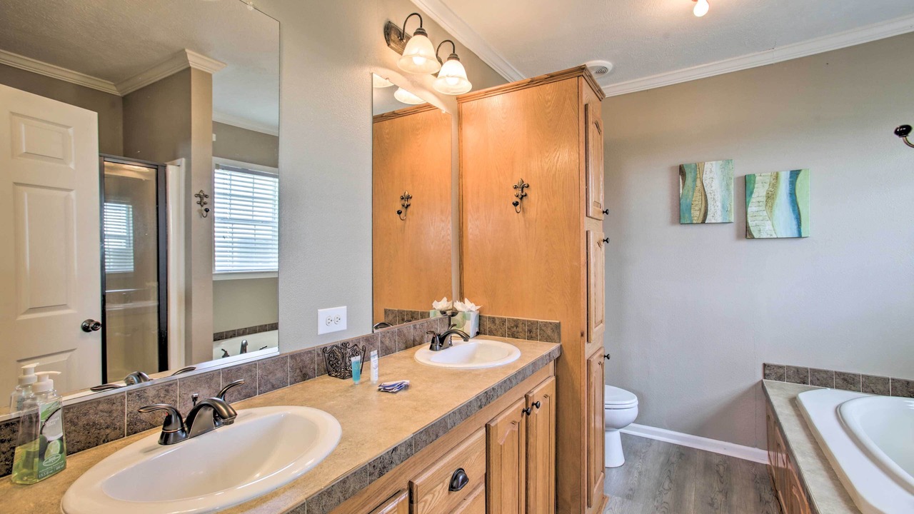 Photo of Bathroom in Lake Catherine