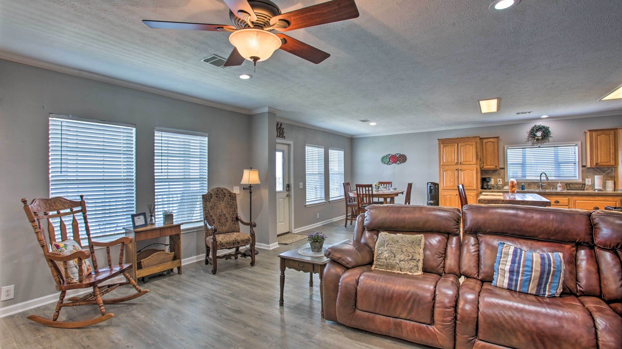 Photo of Livingroom in Lake Catherine