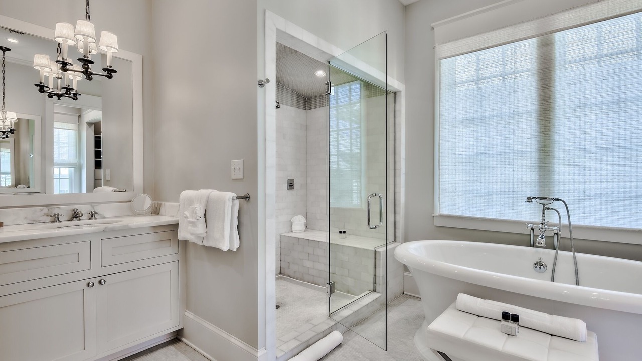 Photo of Bathroom in Rosemary Beach