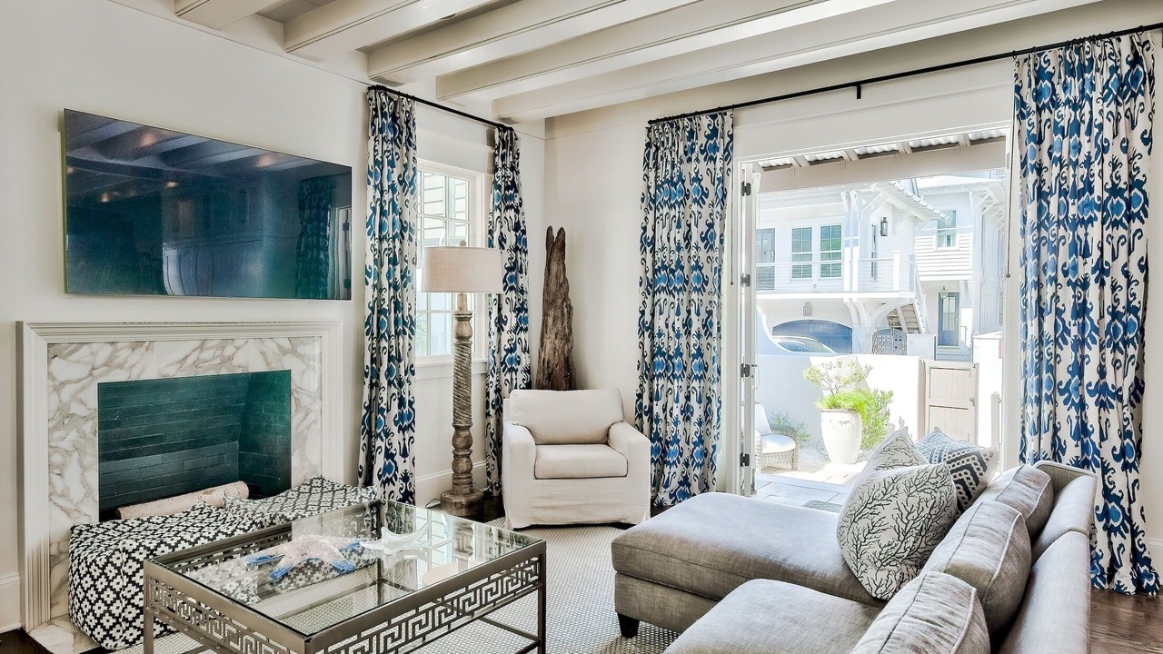 Photo of Livingroom in Rosemary Beach