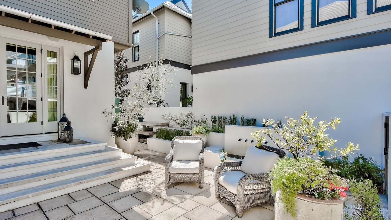 Photo of Patio Balcony in Rosemary Beach