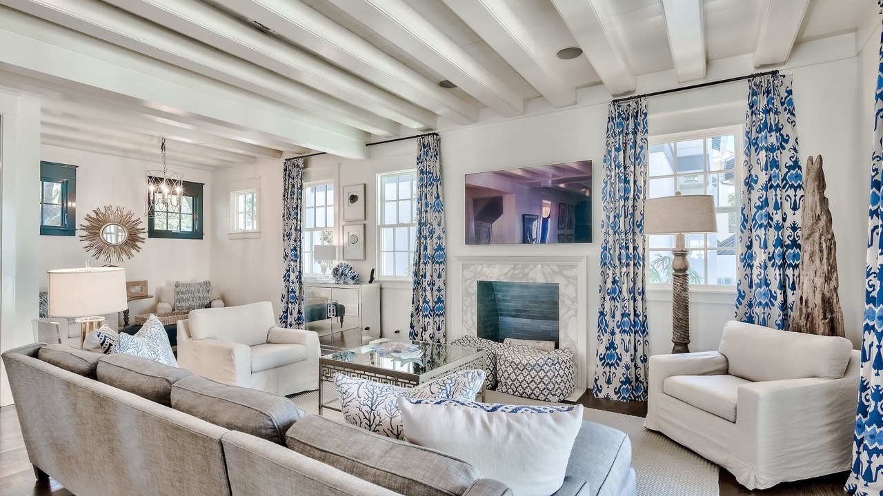 Photo of Livingroom in Rosemary Beach