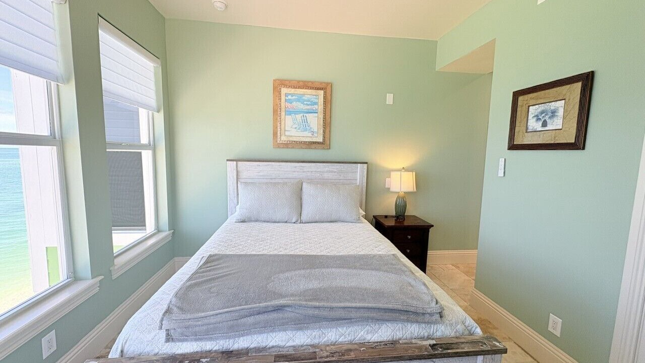Photo of Bedroom in Jose's Hideaway