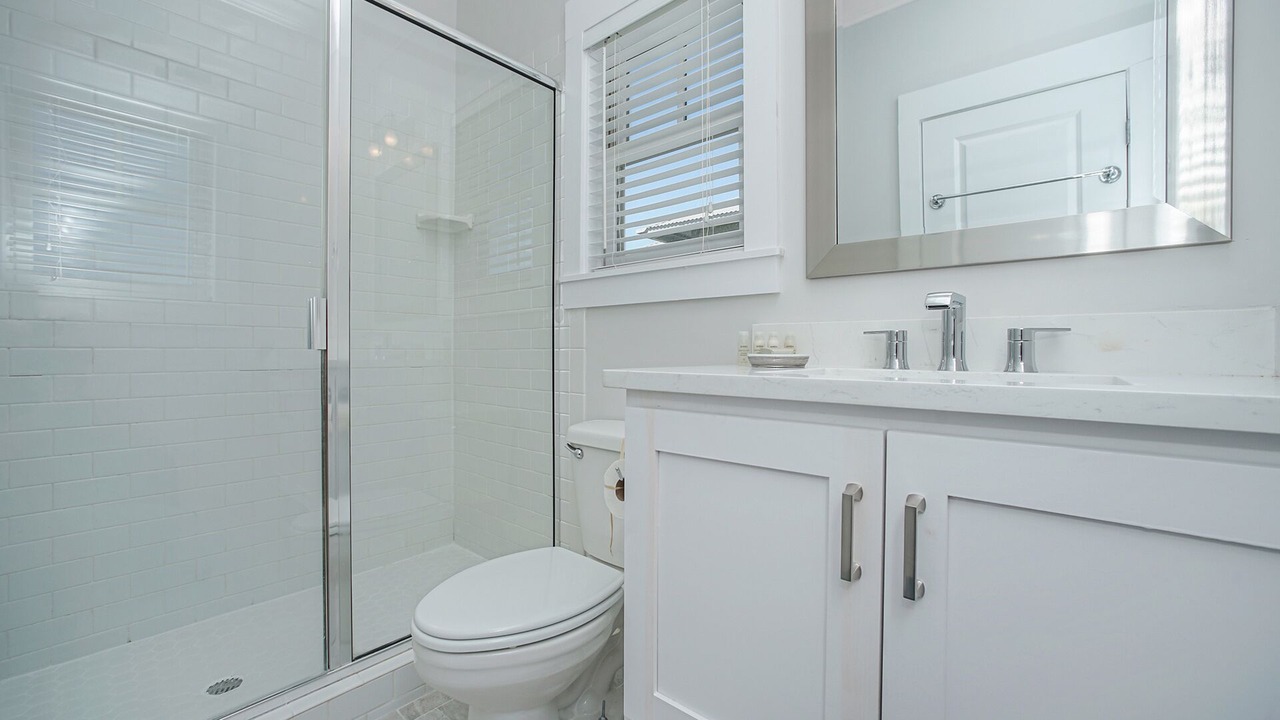 Photo of Bathroom in Rosemary Beach