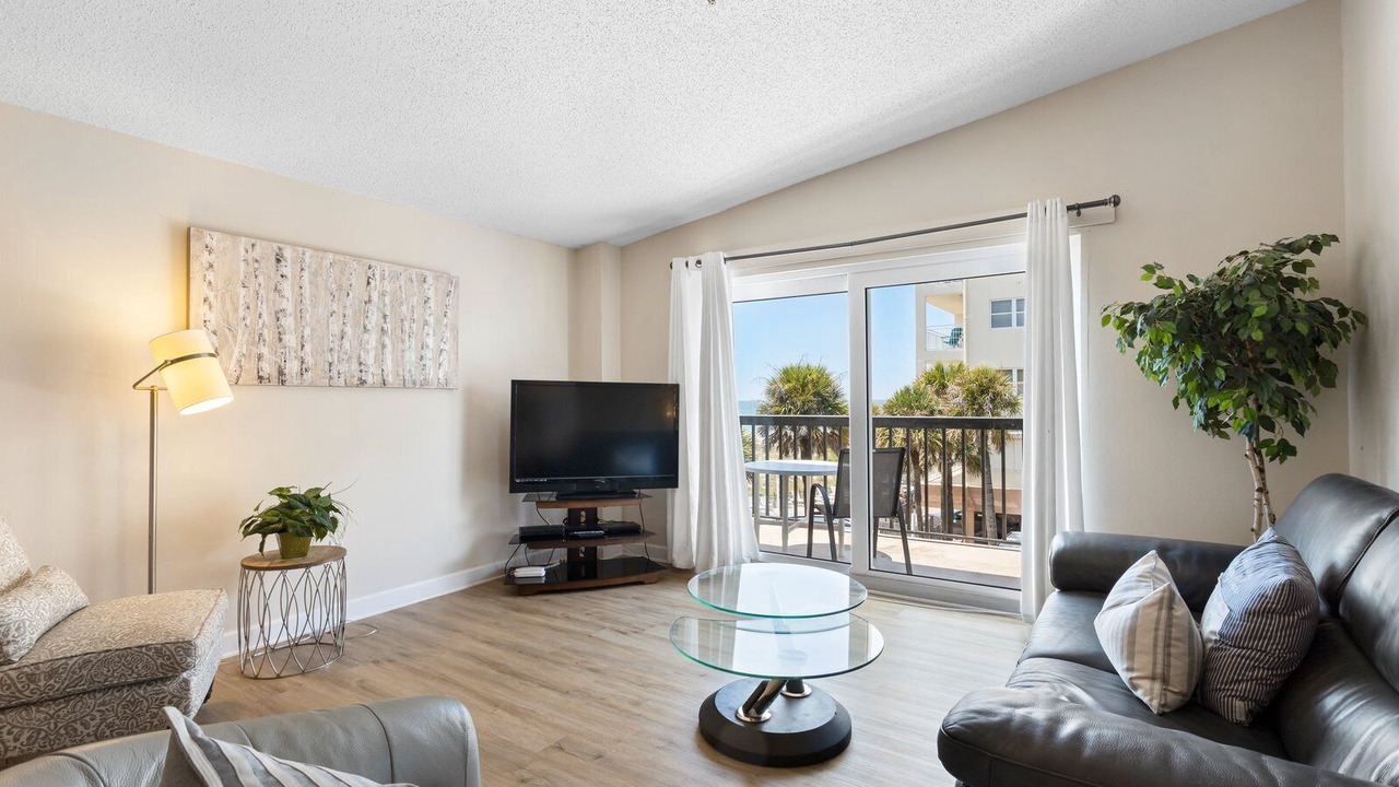 Photo of Bedroom in Madeira Beach
