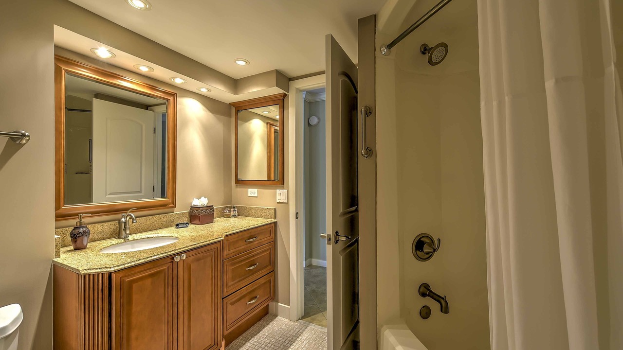 Photo of Bathroom in Marco Island