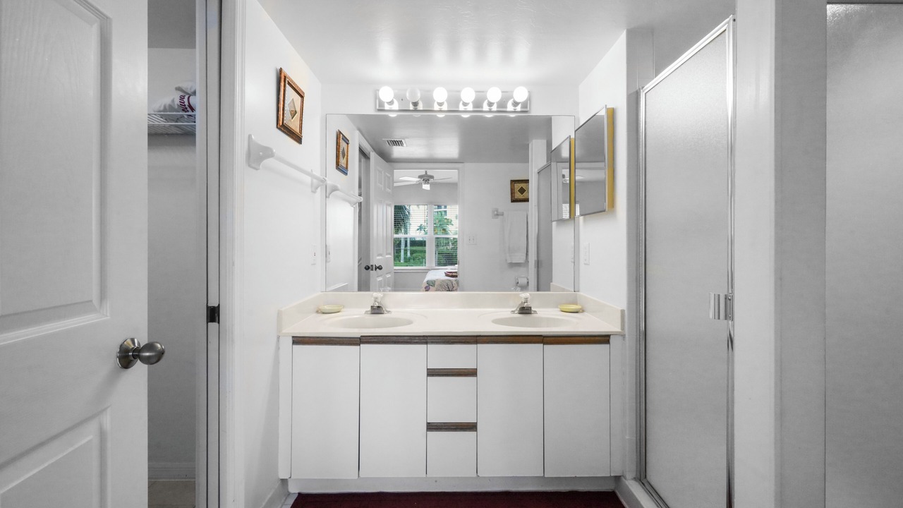 Photo of Bathroom in Marco Island