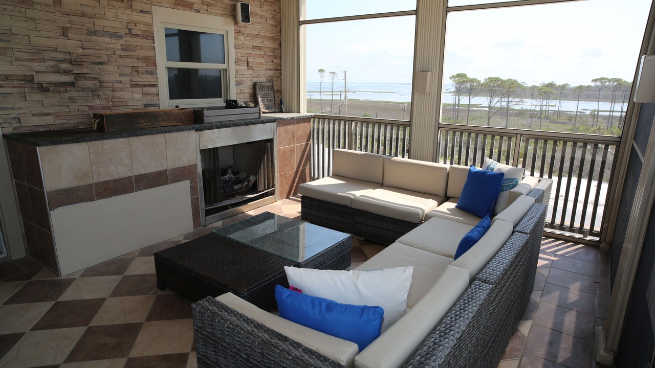 Photo of Livingroom in Cape San Blas