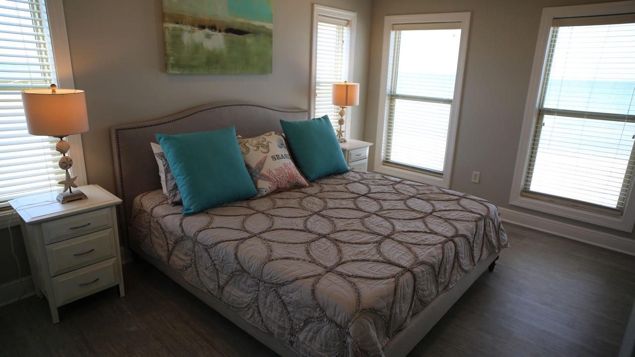 Photo of Bedroom in Cape San Blas