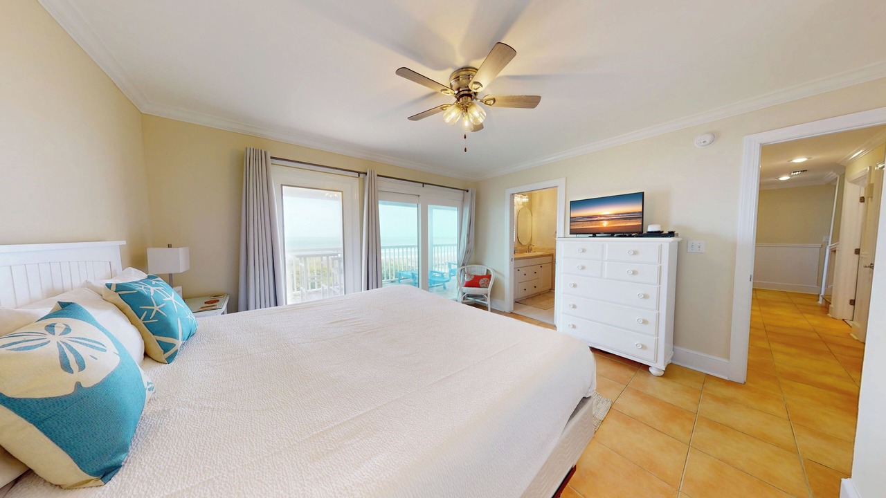 Photo of Bedroom in Cape San Blas