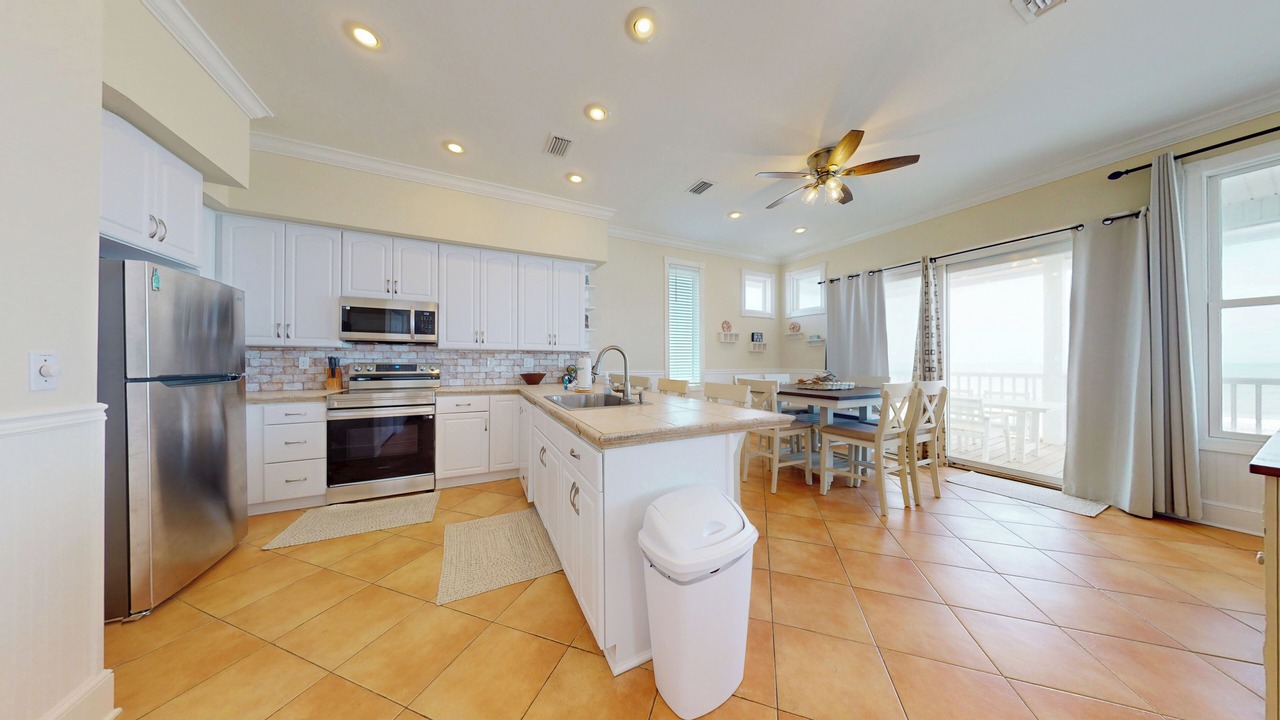 Photo of Kitchen in Cape San Blas