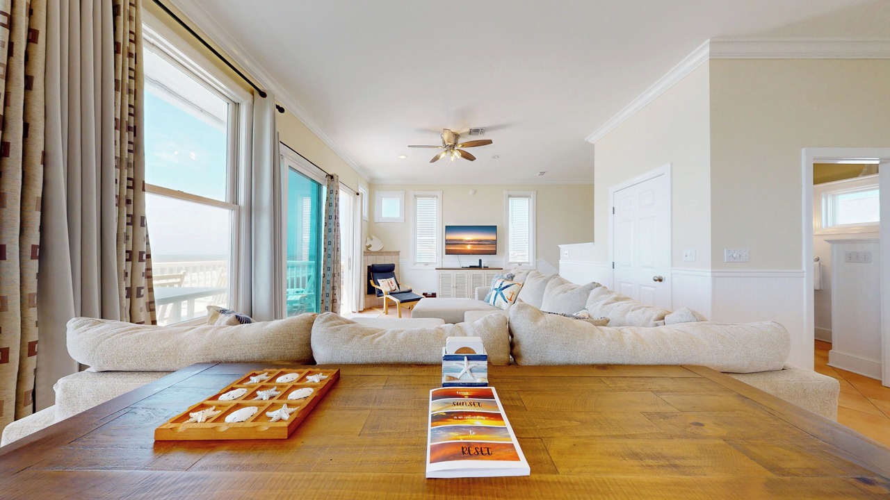 Photo of Livingroom in Cape San Blas