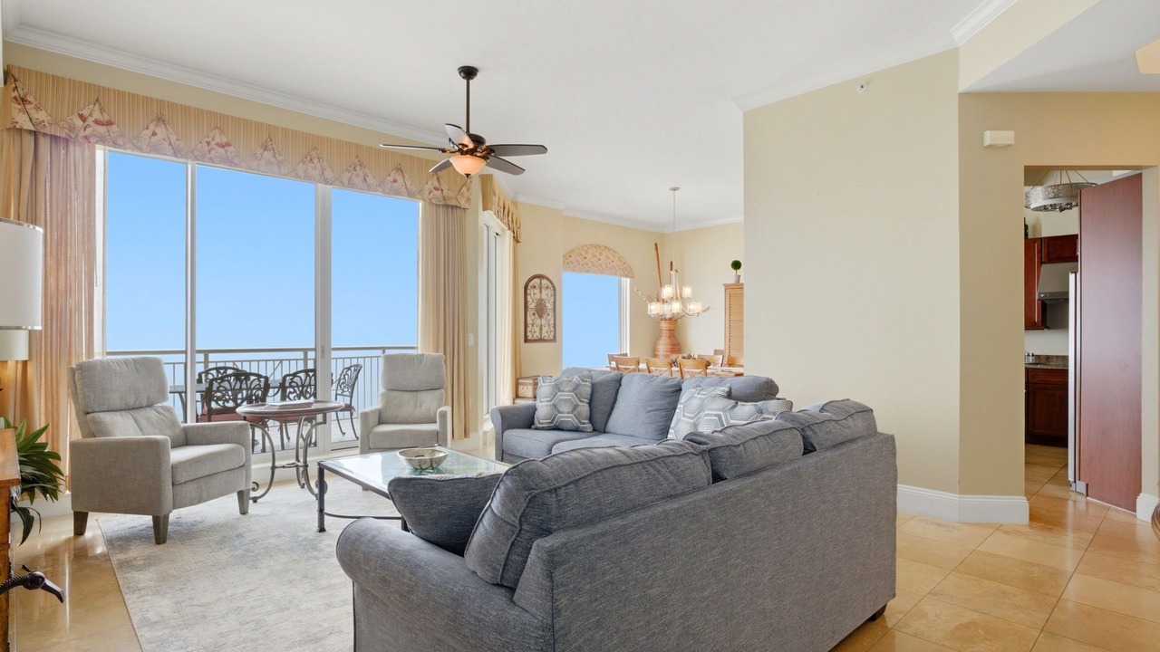 Photo of Livingroom in Ono Island