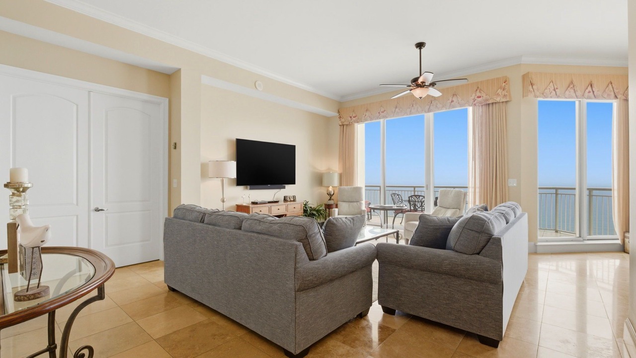 Photo of Livingroom in Ono Island