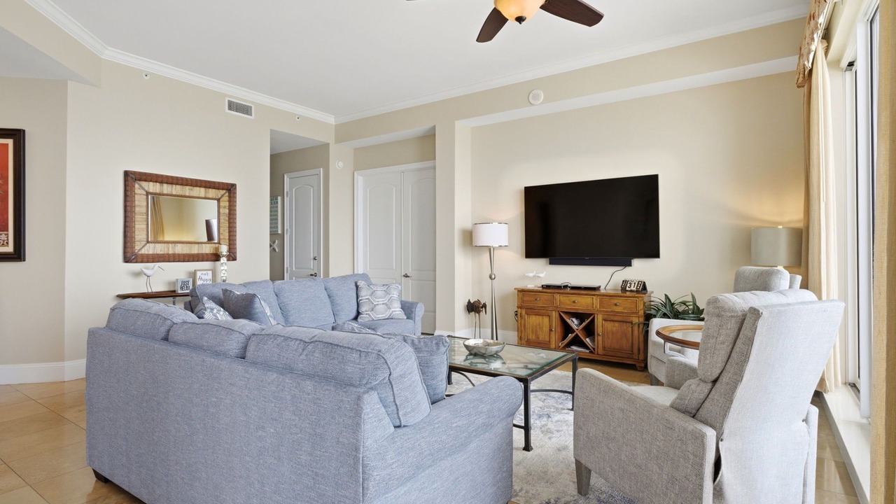 Photo of Livingroom in Ono Island