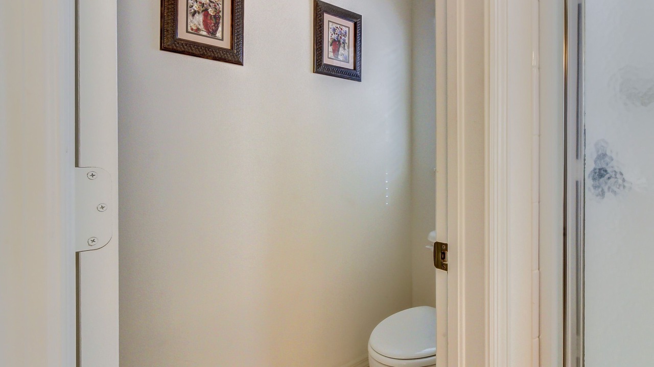 Photo of Bathroom in Biggar