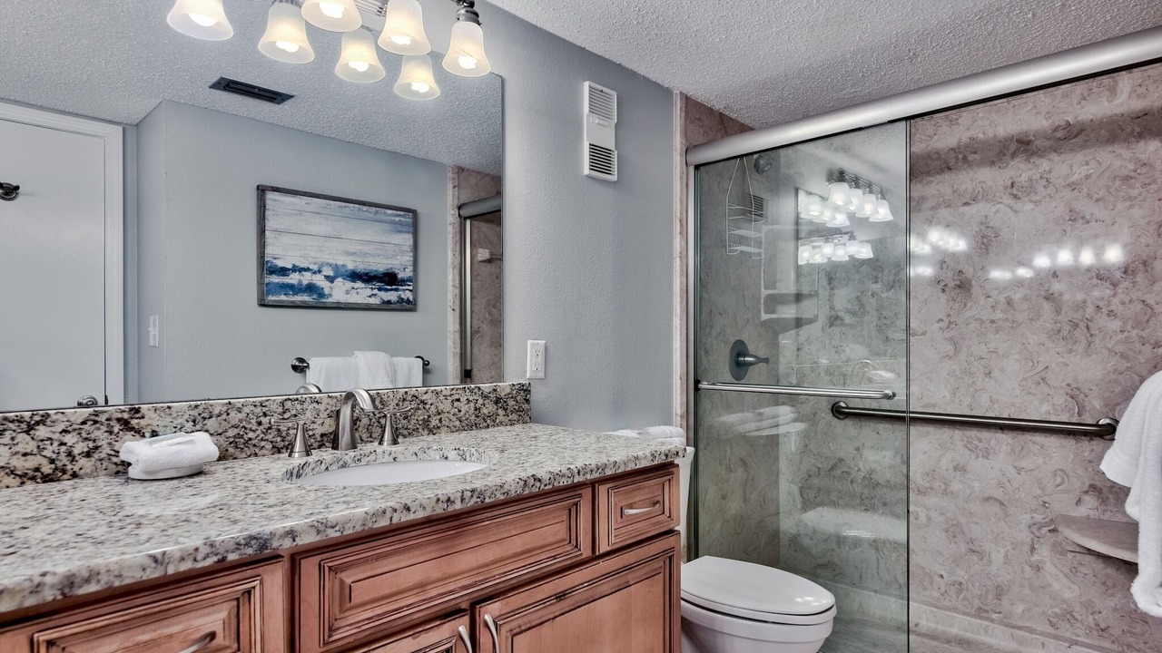 Photo of Bathroom in Holiday Isle