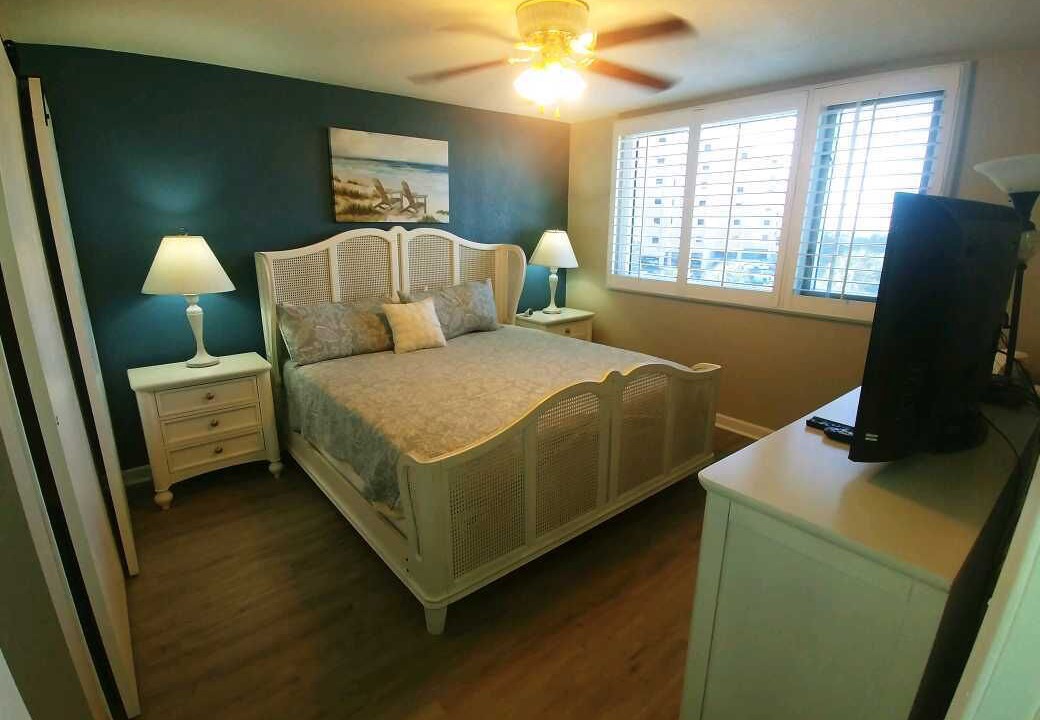 Photo of Bedroom in Holiday Isle