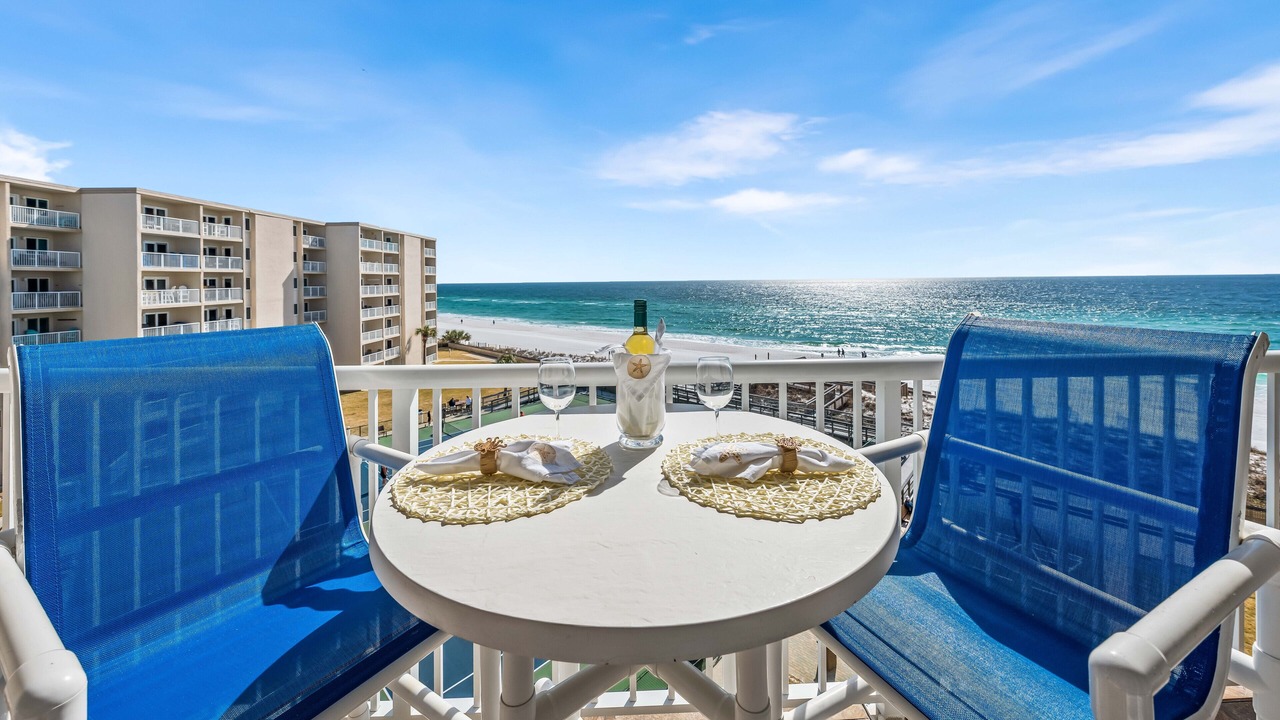 Photo of Patio Balcony in Holiday Isle