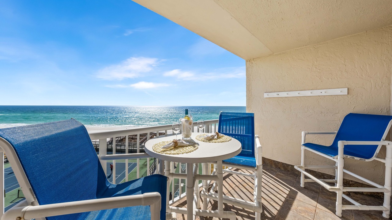 Photo of Patio Balcony in Holiday Isle