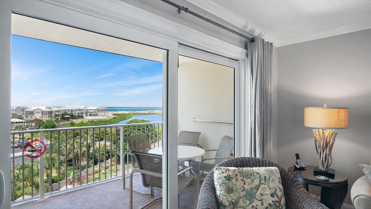 Photo of Livingroom in Holiday Isle