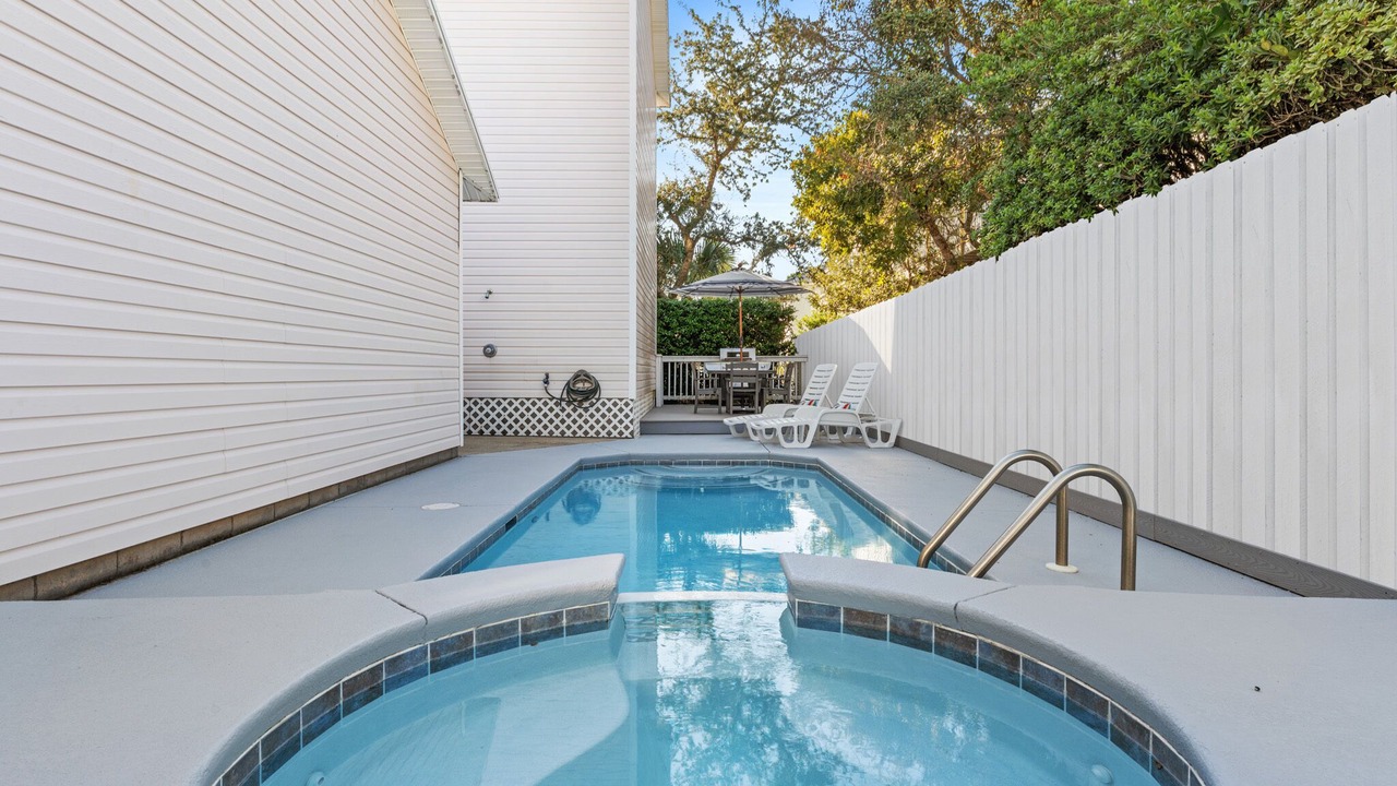 Photo of Outdoor in Crystal Shores