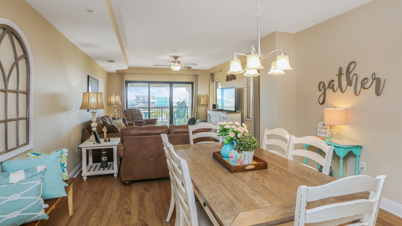 Photo of Bedroom in Mexico Beach