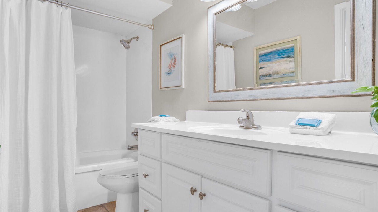 Photo of Bathroom in Fort Walton Beach - Destin