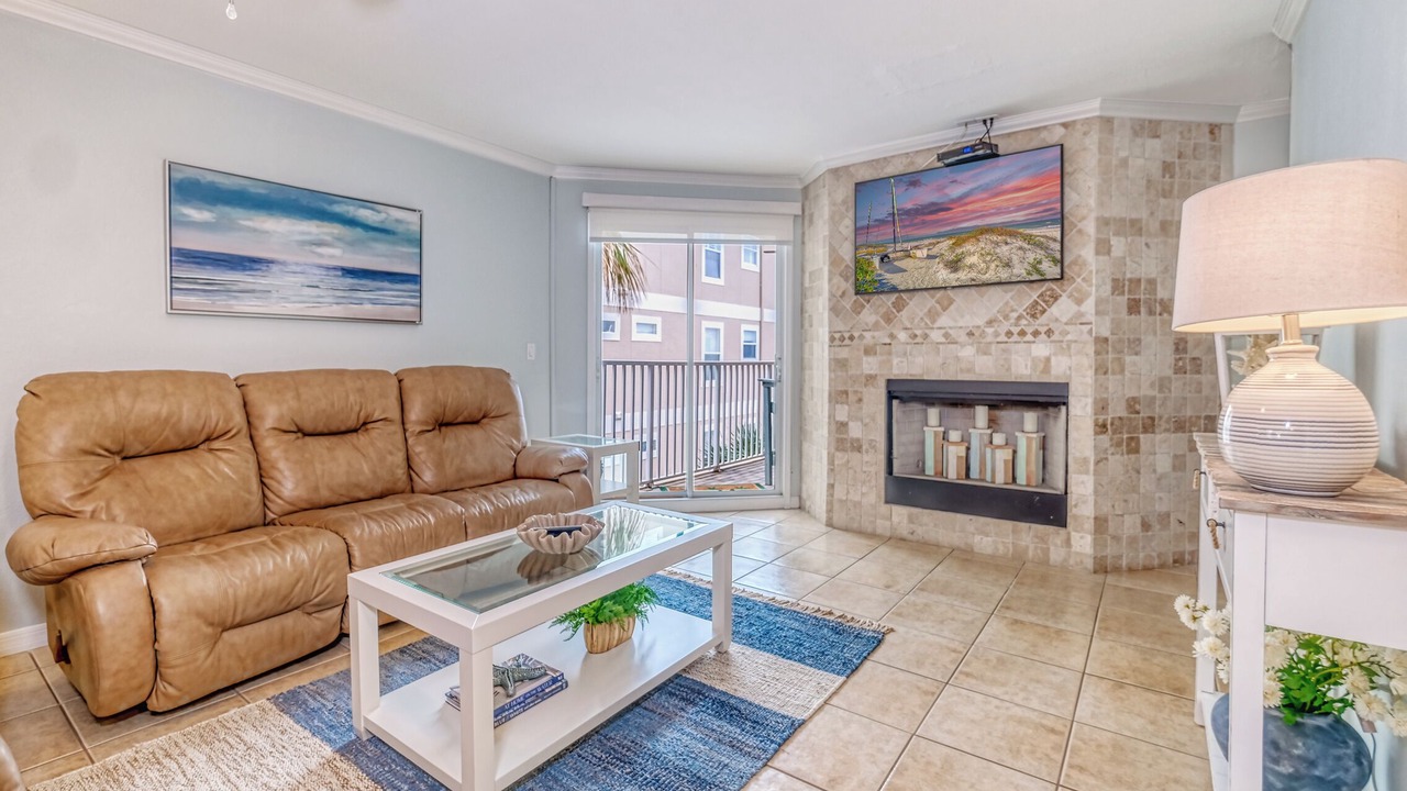 Photo of Livingroom in Independence Square