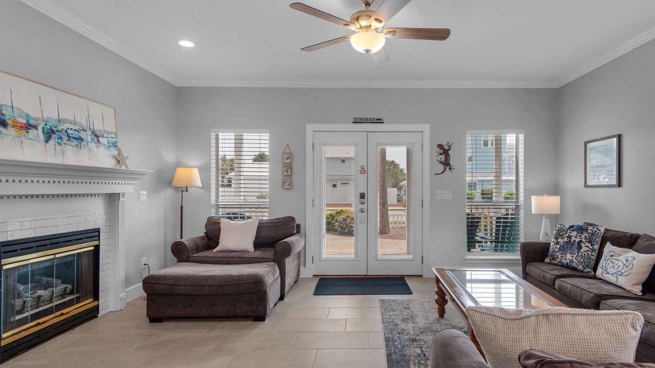 Photo of Livingroom in Crystal Beach