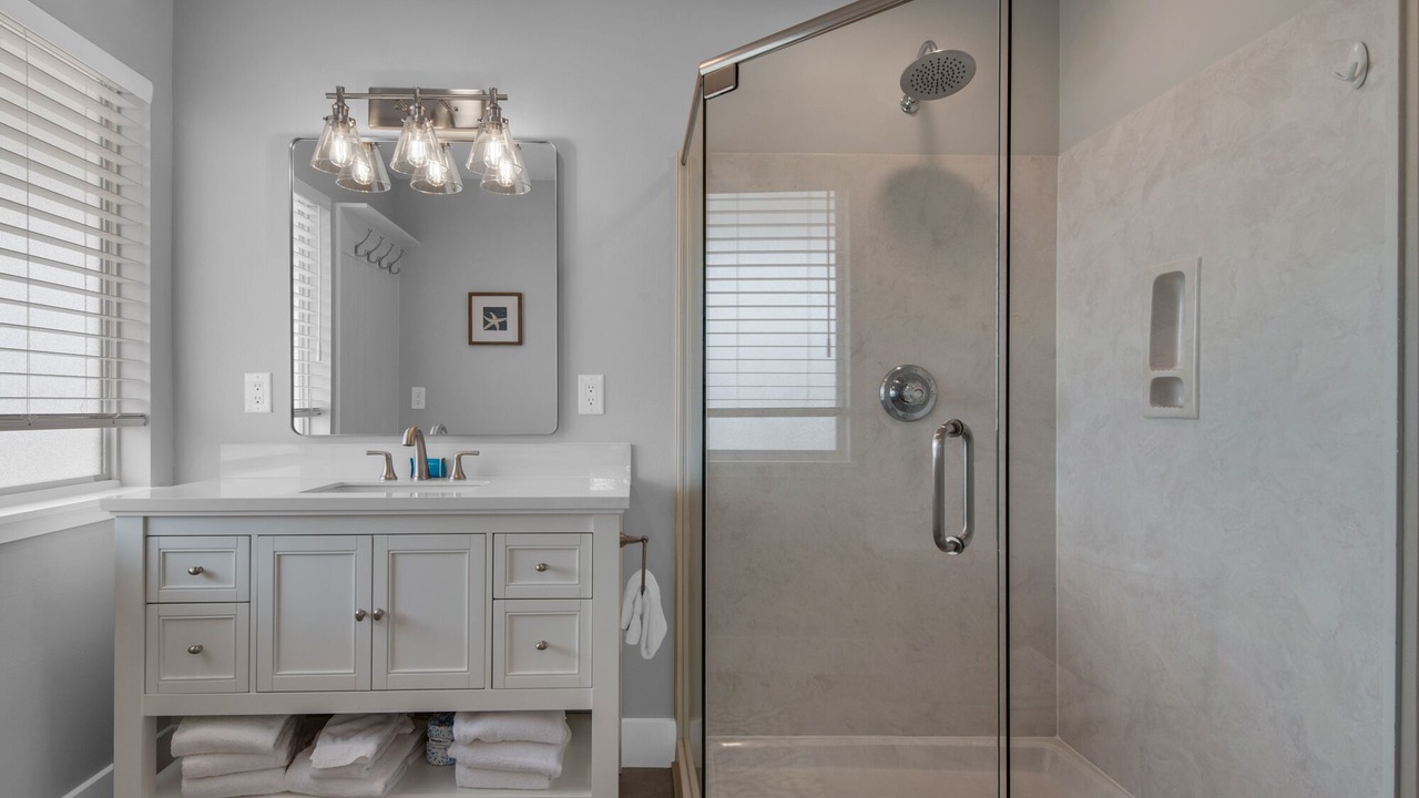 Photo of Bathroom in Crystal Beach