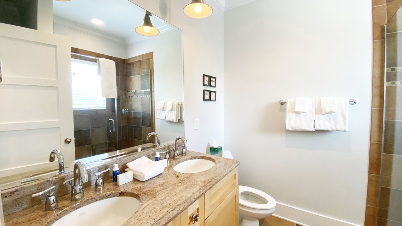 Photo of Bathroom in Seaside