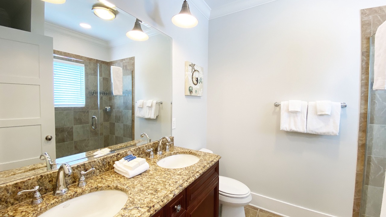 Photo of Bathroom in Seaside