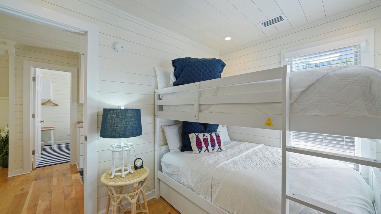 Photo of Bedroom in Seaside