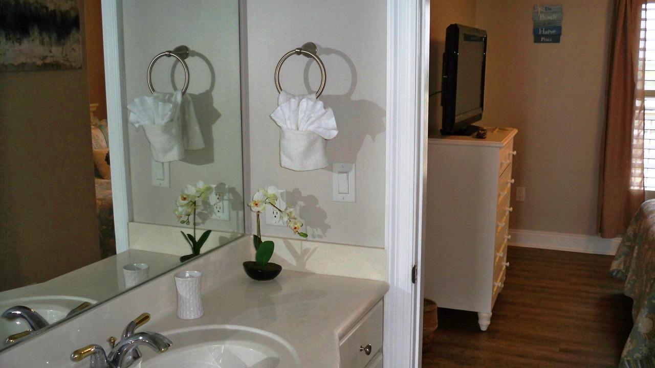 Photo of Bathroom in Thomas Drive
