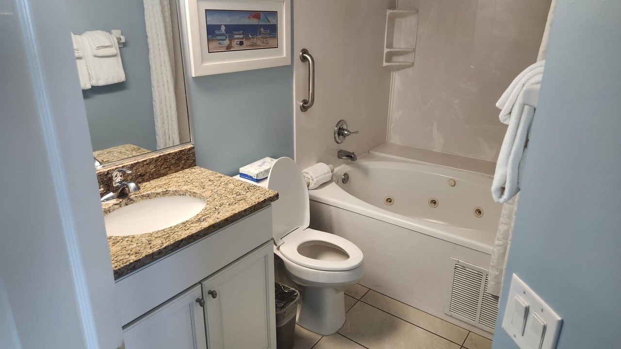 Photo of Bathroom in Ormond Beach