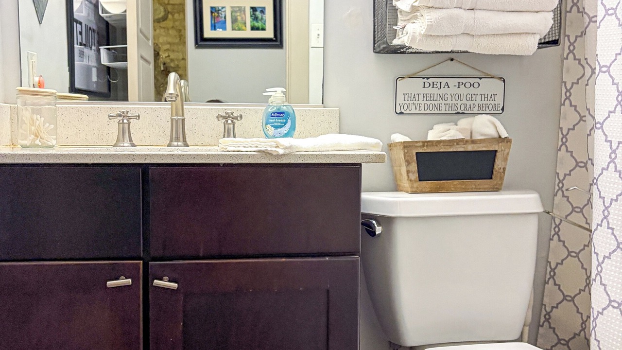 Photo of Bathroom in Central Business District