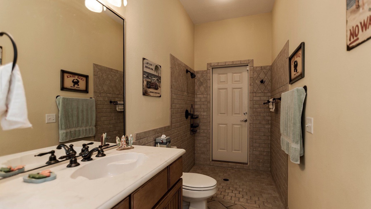 Photo of Bathroom in Fort Bay
