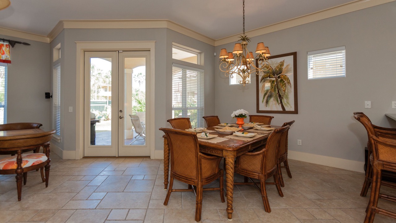 Photo of Livingroom in Fort Bay