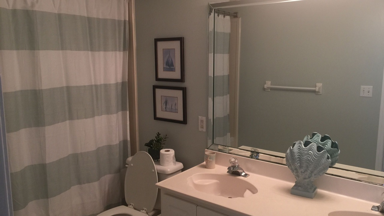 Photo of Bathroom in Pensacola Beach