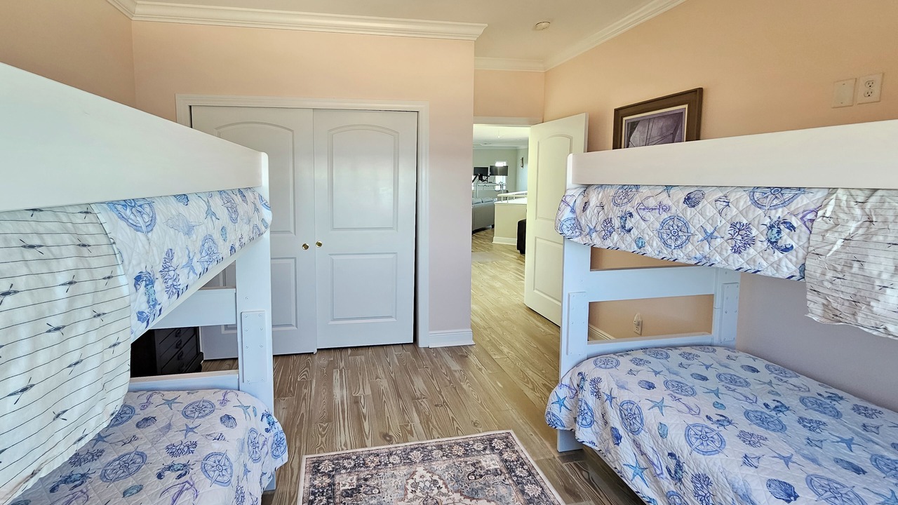 Photo of Bedroom in Ocean Springs